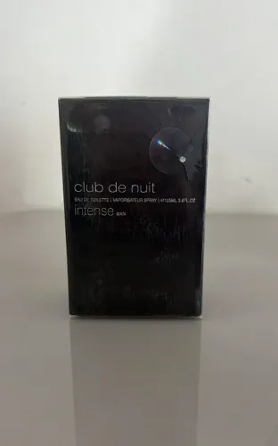Perfume árabe, Club de Nuit, original e lacrado