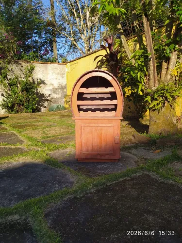 Mini Adega em formato de Barril