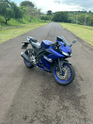 R15 Yamaha YZF Abs 2024 revisada