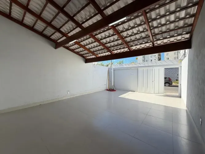 AFM - Casa no bairro São Mateus!