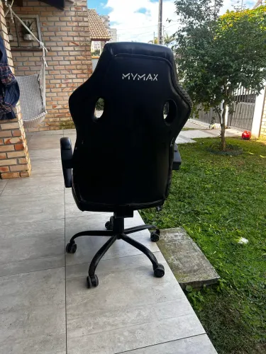 Cadeira gamer usada