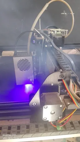 Máquina de corte a laser