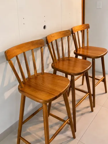 Banquetas de Madeira
