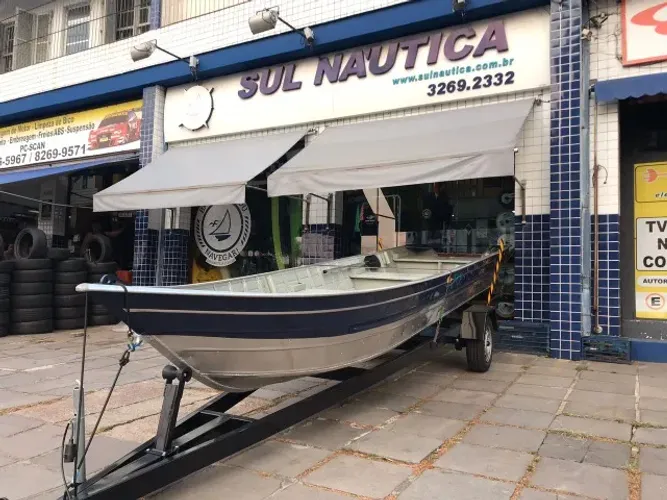 Barco de alumínio 600 S novo