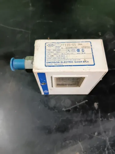 Pressostato Alco Emerson FF115-S5-BAA 90-450 PSI Refrigeração