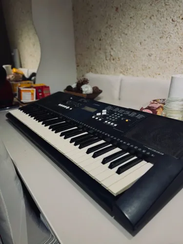 Teclado Yamaha