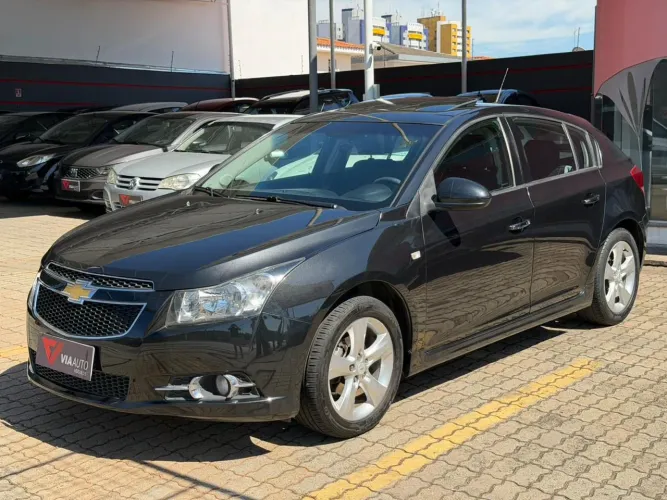 Chevrolet Cruze HB Sport LTZ 1.8 16V Flexp. 5P AUT 2014