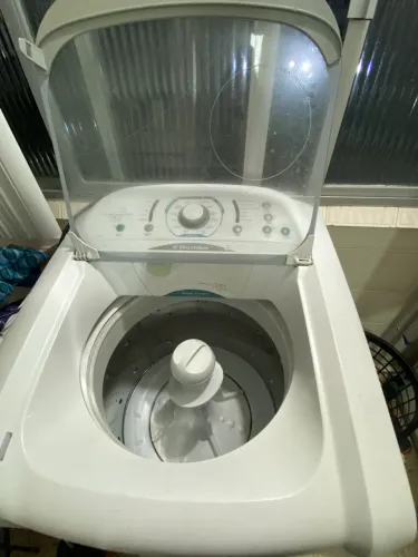 ? Máquina de Lavar Electrolux 12 kg - Turbo Capacidade - Ótimo Estado
