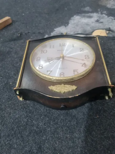 Relógio Braseiko com 5 rubis
