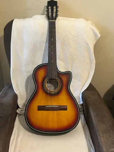 Violão nylon clave