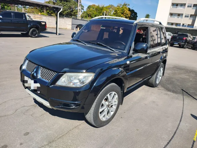 Mitsubishi Pajero TR4 2.0 Flex 16V 4X2 Mec. 2015
