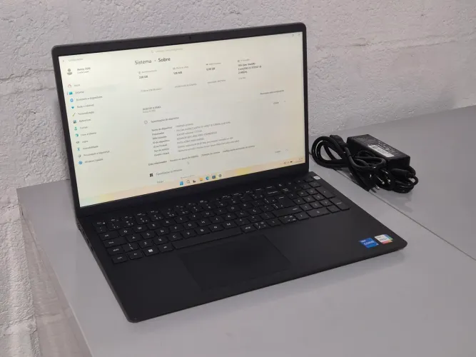 Notebook Dell 3510 Biometria i5 11ªG 8GB DDR4 256GB SSD Placa de Video Iris Xe