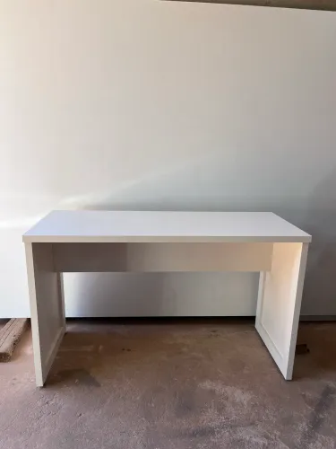 Mesa de escritório - 100% MDF - NOVA