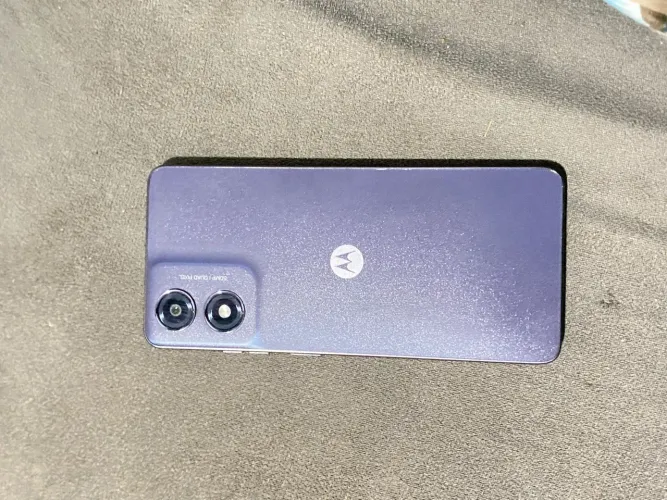Vendo moto G04 perfeitas condições
