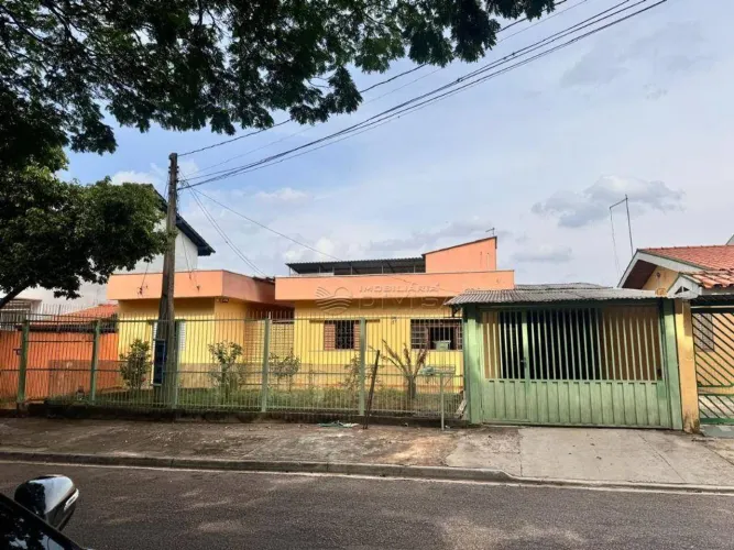 Casa com 4 dormitórios à venda, 180 m² por R$ 848.000,00 - Vila Alvorada - Jundiaí/SP