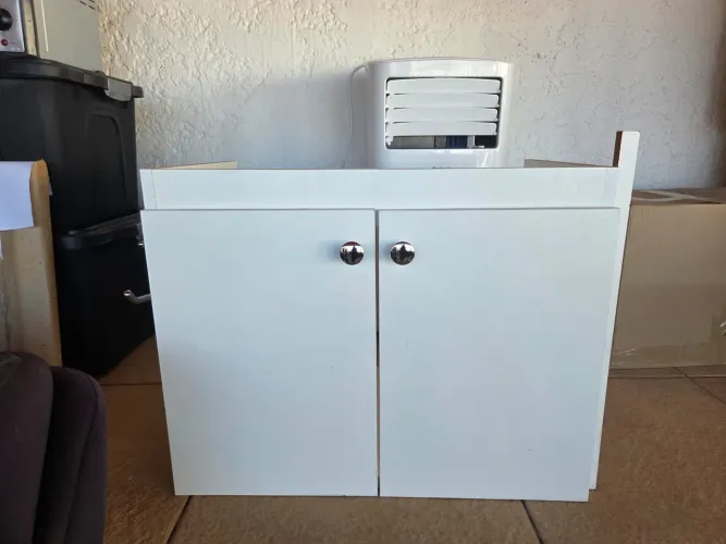 Armário para Lavabo Branco - Compacto e Funcional (61x37 cm)