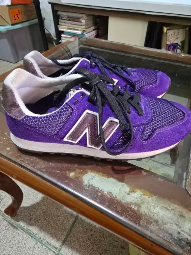 Tênis New Balance 373 Roxo