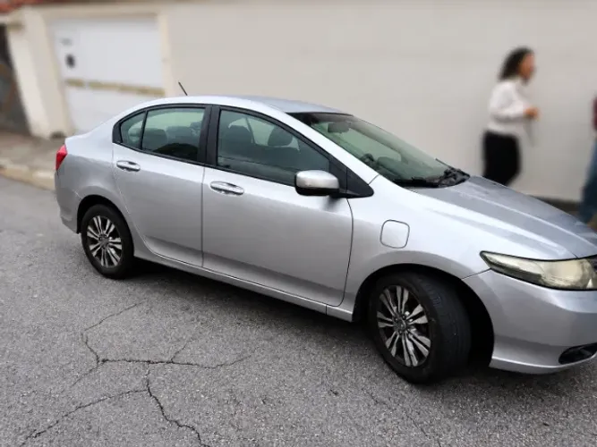 Honda City Sedan LX 1.5 Flex 16V 4P Aut. 2014