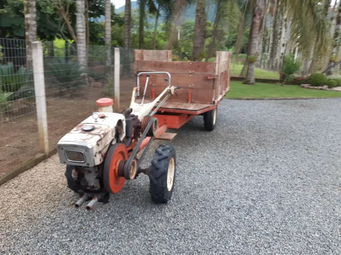 Tobata 13cv carreta basculante