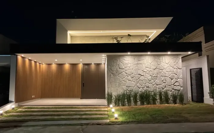 Venda -Casa térrea no condomínio Brisas 3 suítes - Cuiabá MT