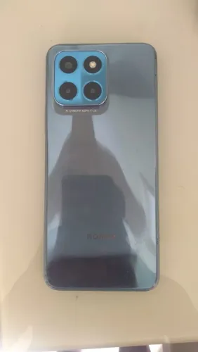 Aparelho celular semi novo qualquer dúvida entra em contato *
