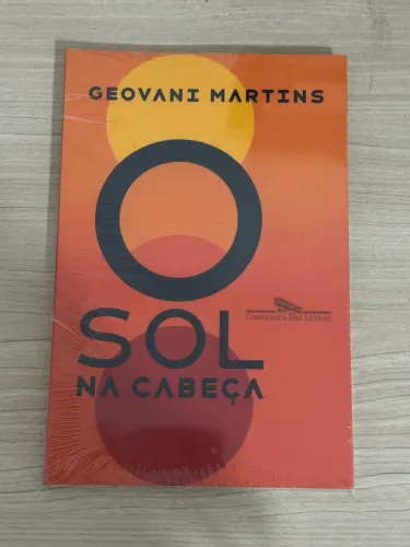 Livro O Sol na cabeça