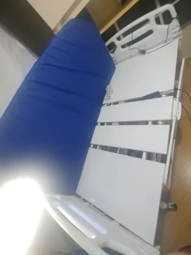 Cama hospitalar 