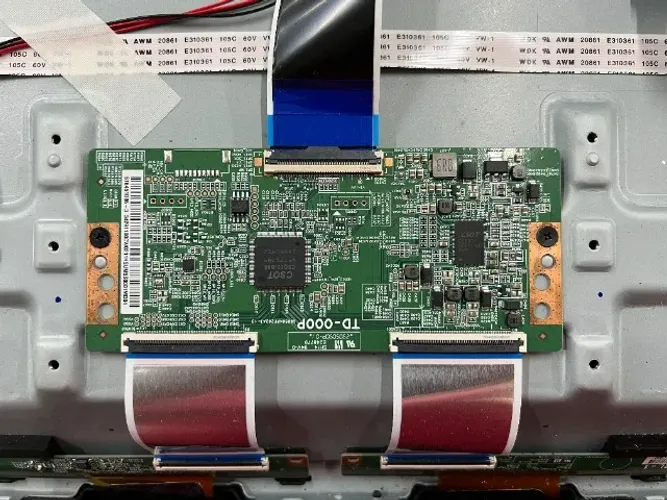 Placa T-con St6451d06-3 - Philips 65pug7408/78