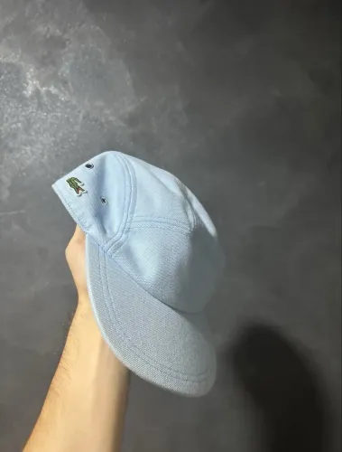 boné lacoste girolle azul