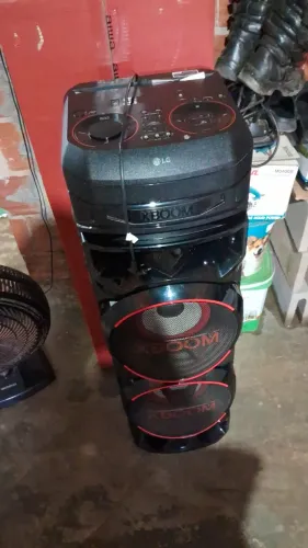 Caixa de som LG xboom rn9