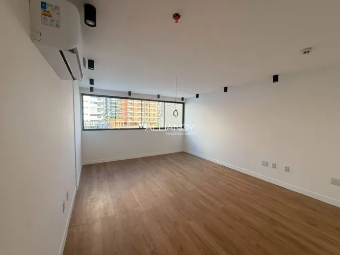 London Business | 96 m² | R$ 12.000 | Umarizal