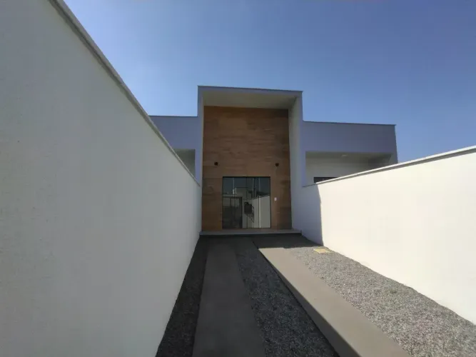 GEMINADA TÉRRA A VENDA NO LOTEAMENTO SANTA CLARA II EM GUARAMIRIM - 02 QUARTOS