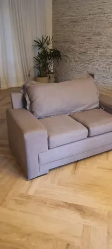 Sofá dois lugares