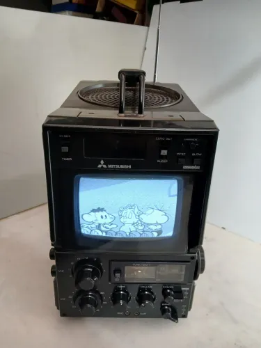 Tv Radio Mitsubishi BB 0580K