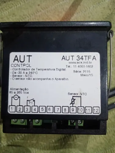 Controlador de temperatura digital AUT 34TFA