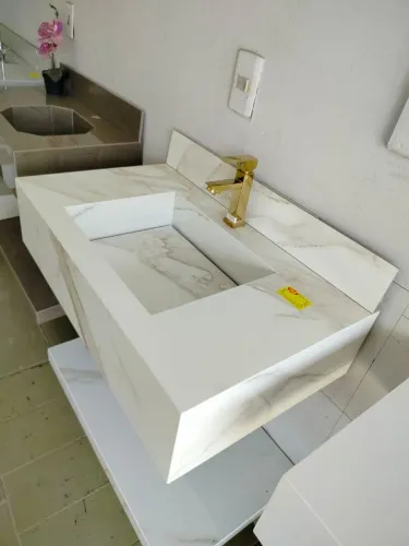 Conjunto disponível em porcelanato 75×45