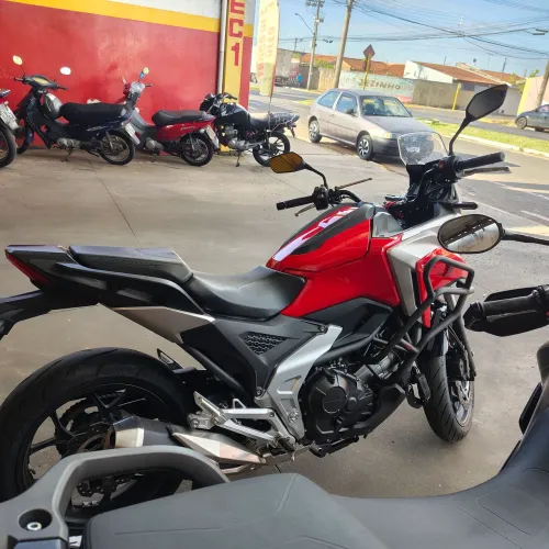 Honda NC 750 abs ano 2024 ..r$ 49.900 km 7100 nova