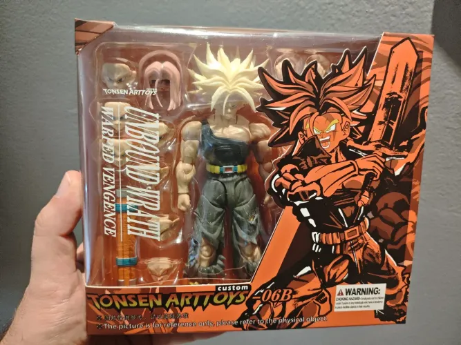 Trunks Warped Vengence/ Unbound Wrath versão 06B TonsenArttoys NOVO/LACRADO