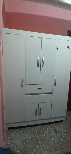 GUARDA ROUPA