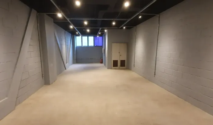 Centro comercial para aluguel e venda com 62 metros quadrados em Centro - Rio de Janeiro -