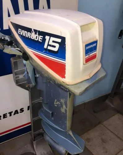 Motor de popa 15 hp envirude