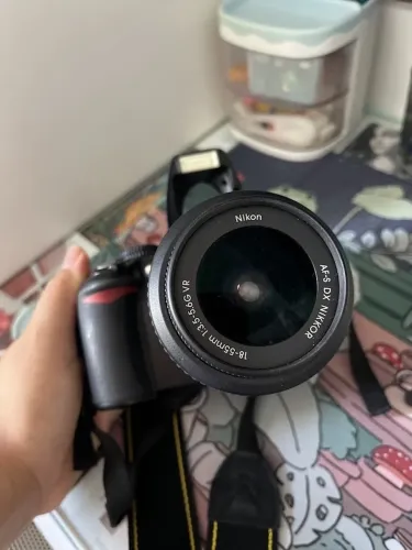 Máquina fotográfica Nikon 3100