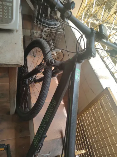 Bicicleta Highone aro 29 impecável nunca fez trilha super nova $1490.00 ACEITO CARTÃO