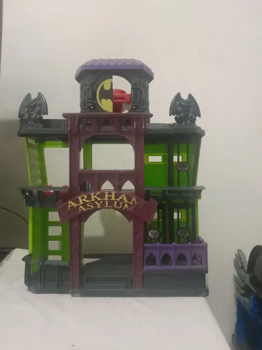 Imaginext Arkham Asylum