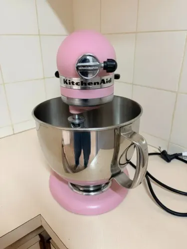Batedeira KitchenAid modelo Artisan KEA33 - Usada em ótimo estado