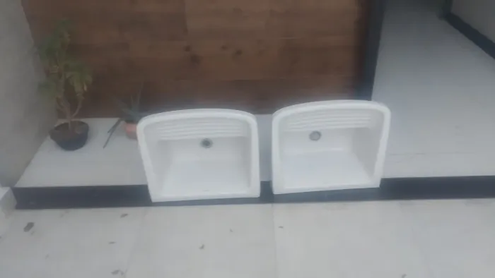 Vendo tanque porcelana