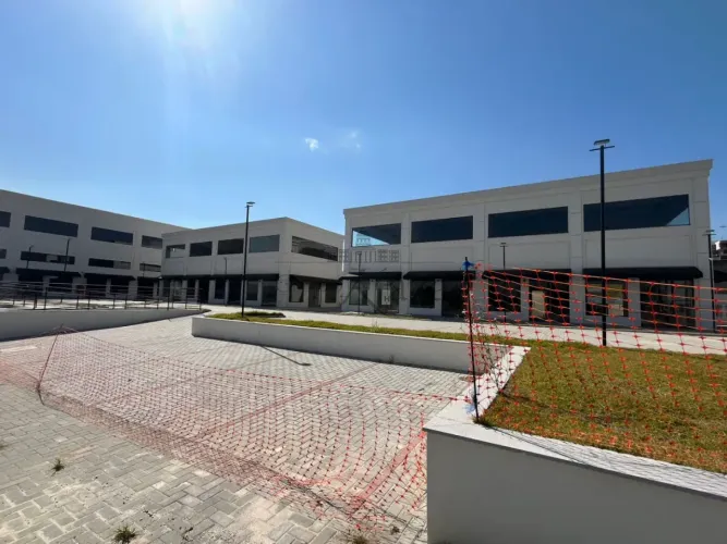 Oportunidade - Loja Comercial - Urbanova - Condomínio Jaguary Open Mall - 93,85m².