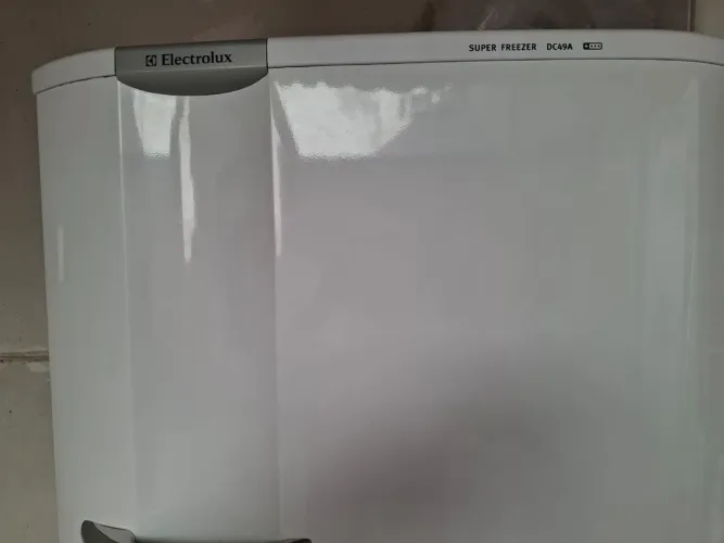 Geladeira Electrolux Super Freezer DC49A
