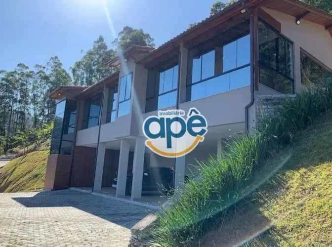 Casa com 3 quartos à venda, 400 m² por R$ 1.980.000 - Alto Castelinho - Vargem Alta/ES