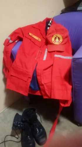 Fardamento Completo de Bombeiro Civil